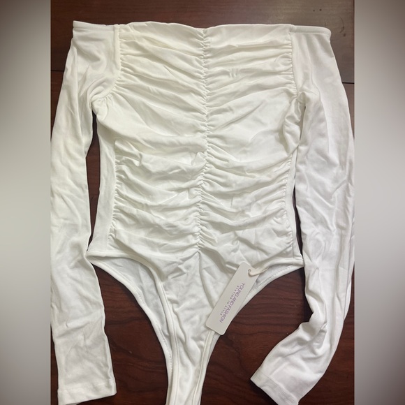 Darong Womens Off The Shoulder Long Sleeve Ruched Bodysuit Tops T Shirt Jumpsuit - Picture 6 of 8